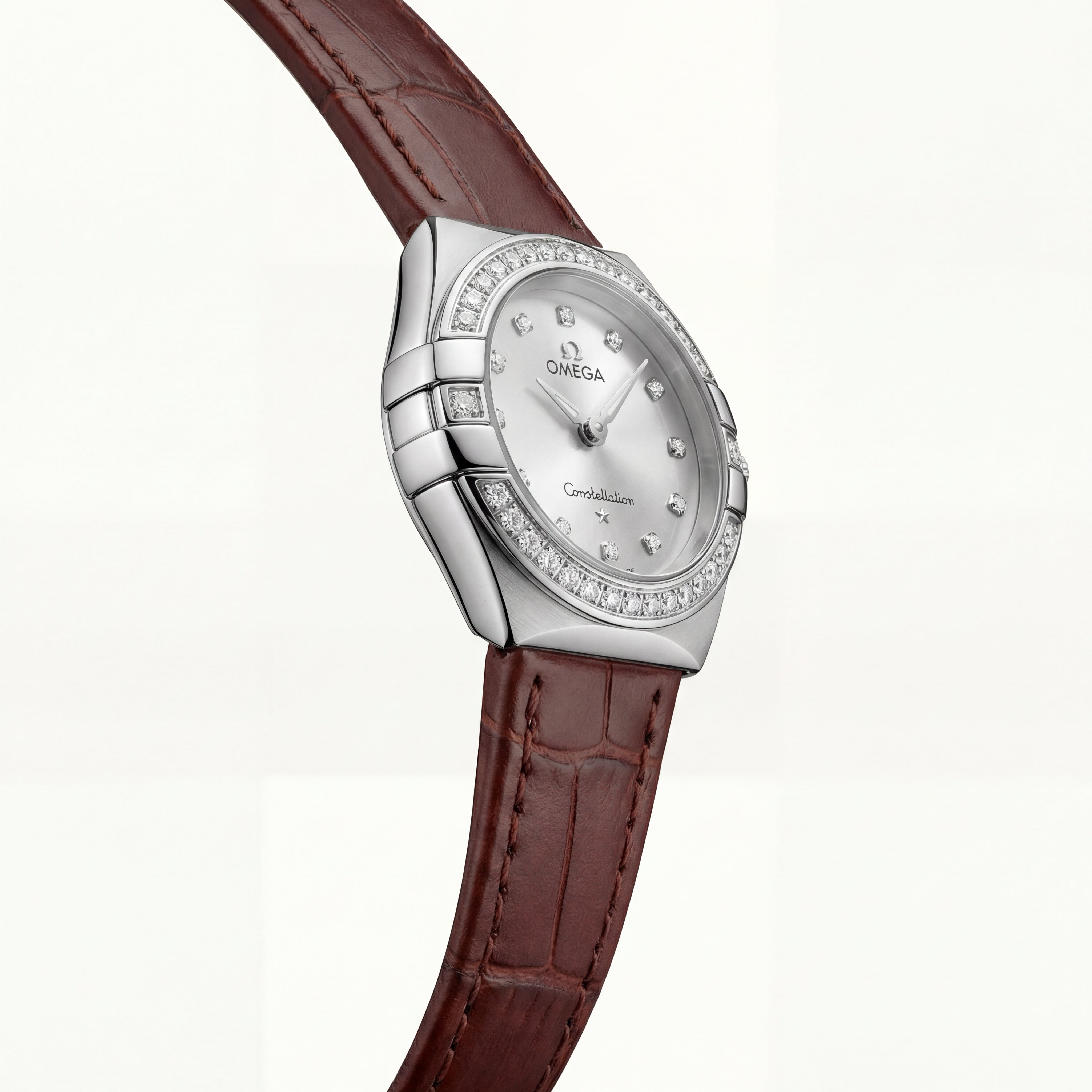Constellation Diamond Leather – Silver Heritage Edition