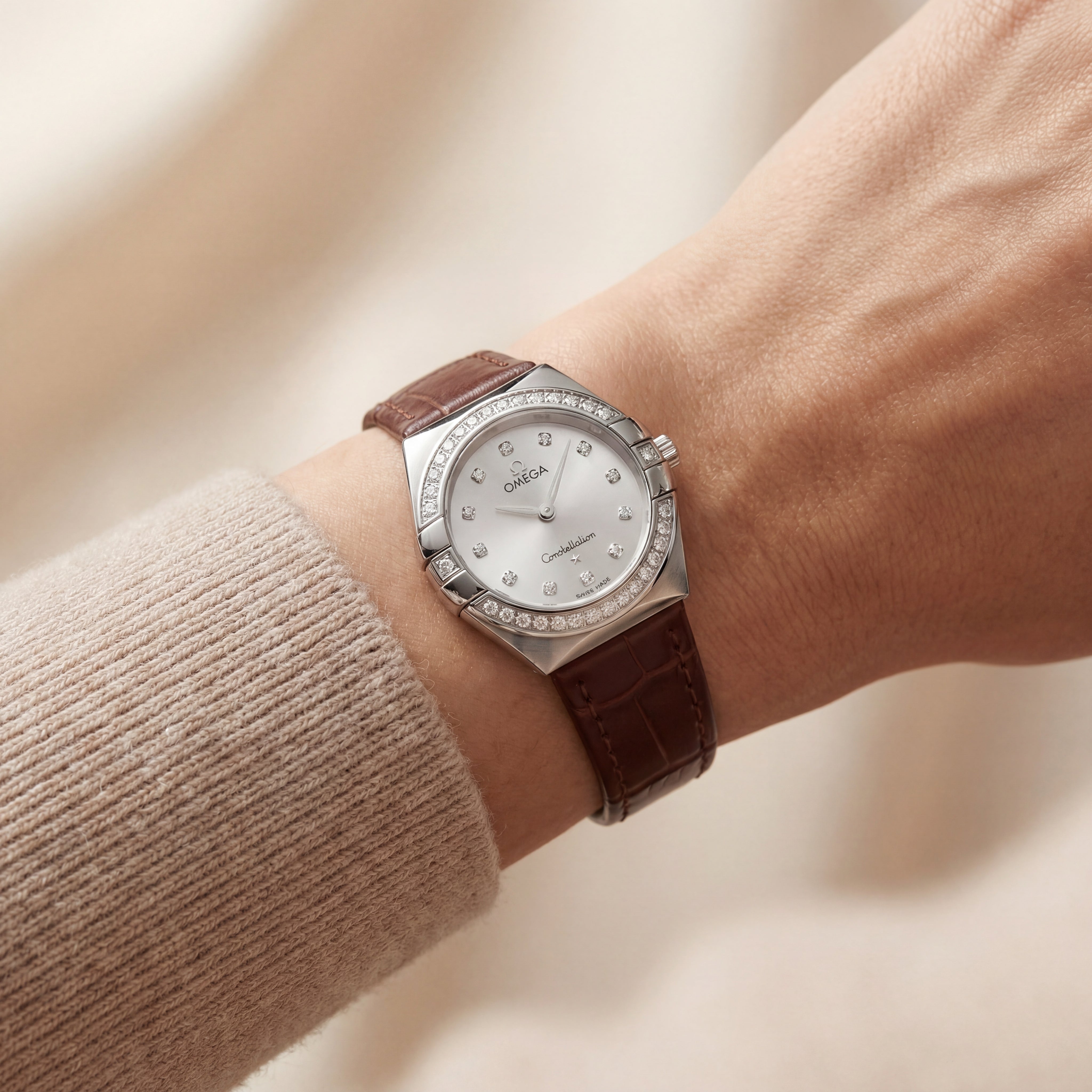 Constellation Diamond Leather – Silver Heritage Edition