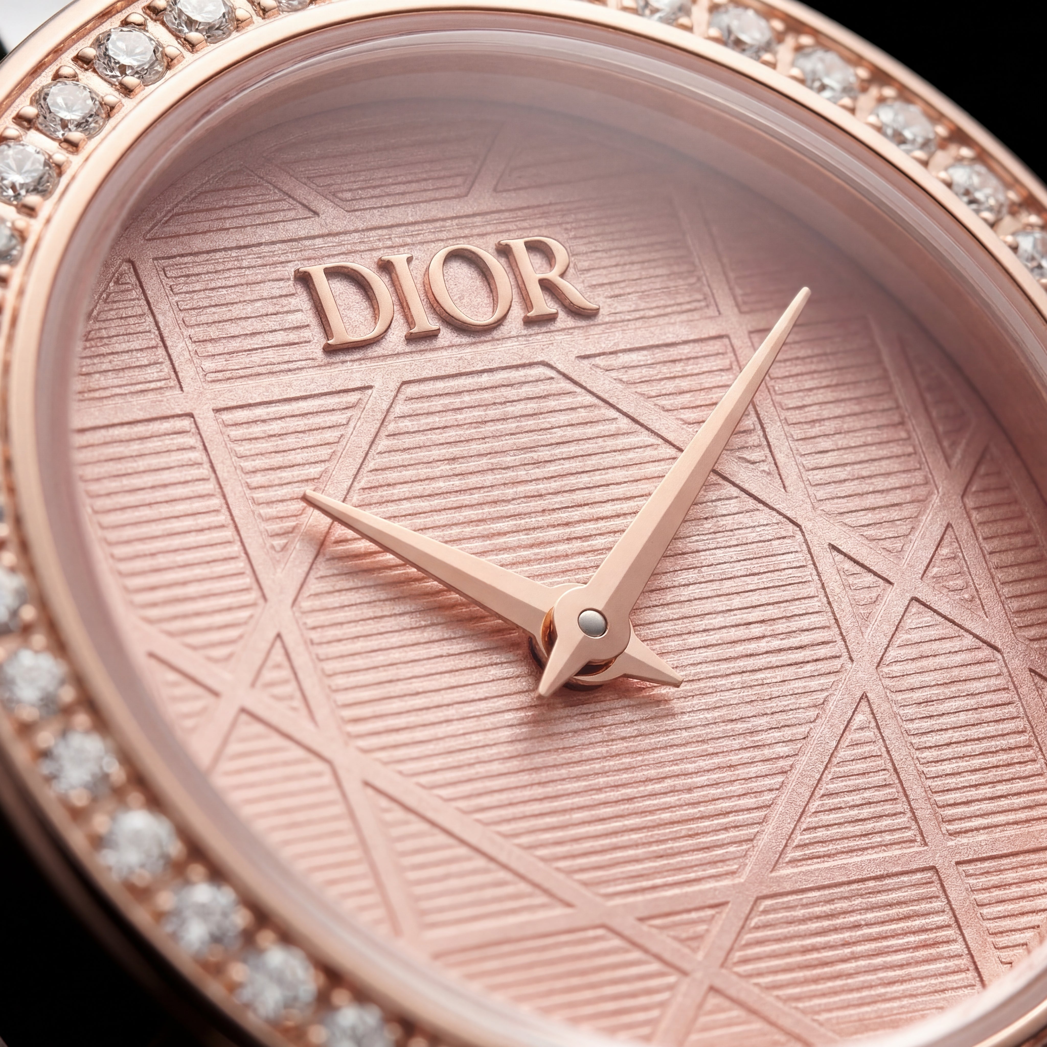 Blush Éclat Diamond Watch – Two-Tone Couture Edition