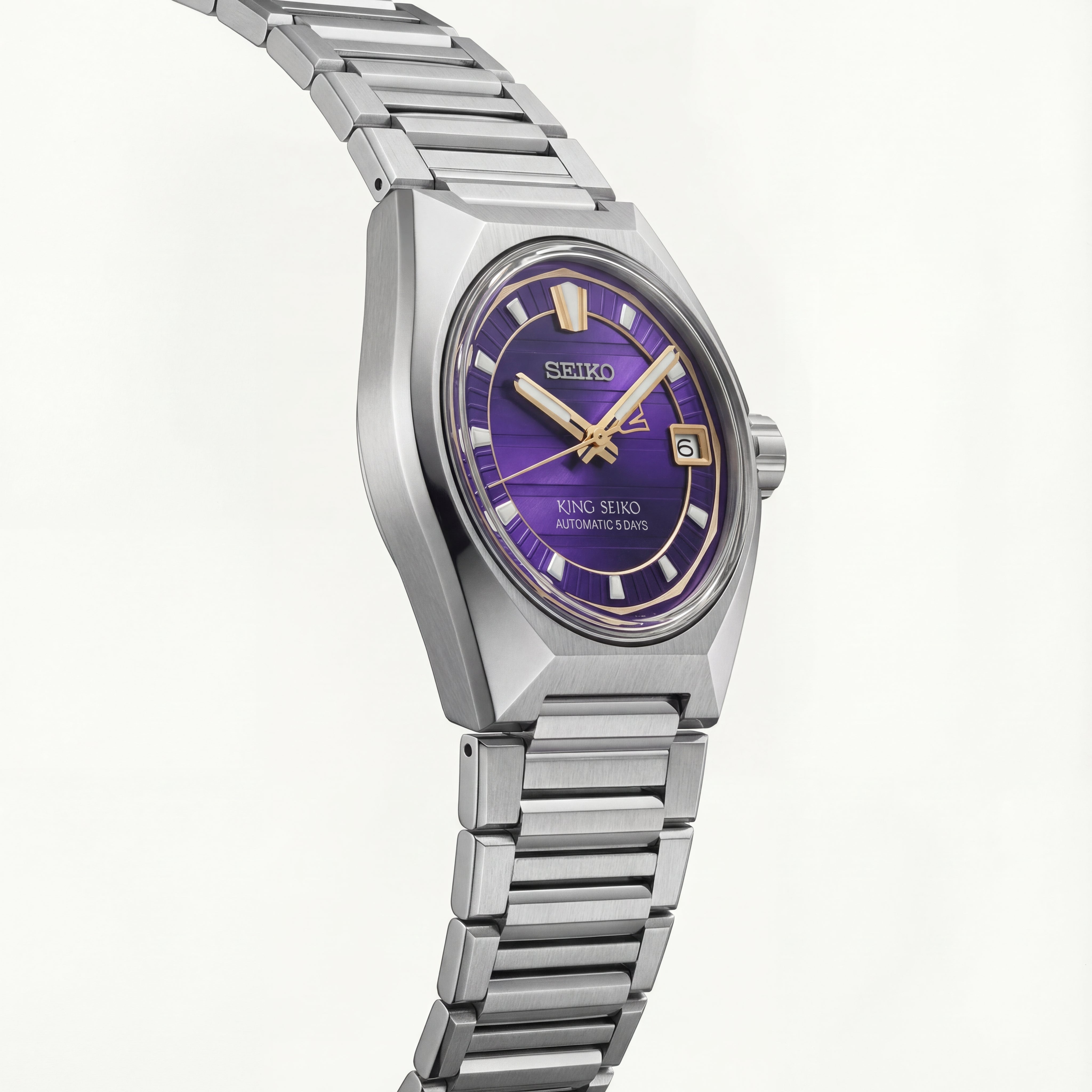 Royal Purple Dial Automatic Steel Watch – 3-Day Power Reserve