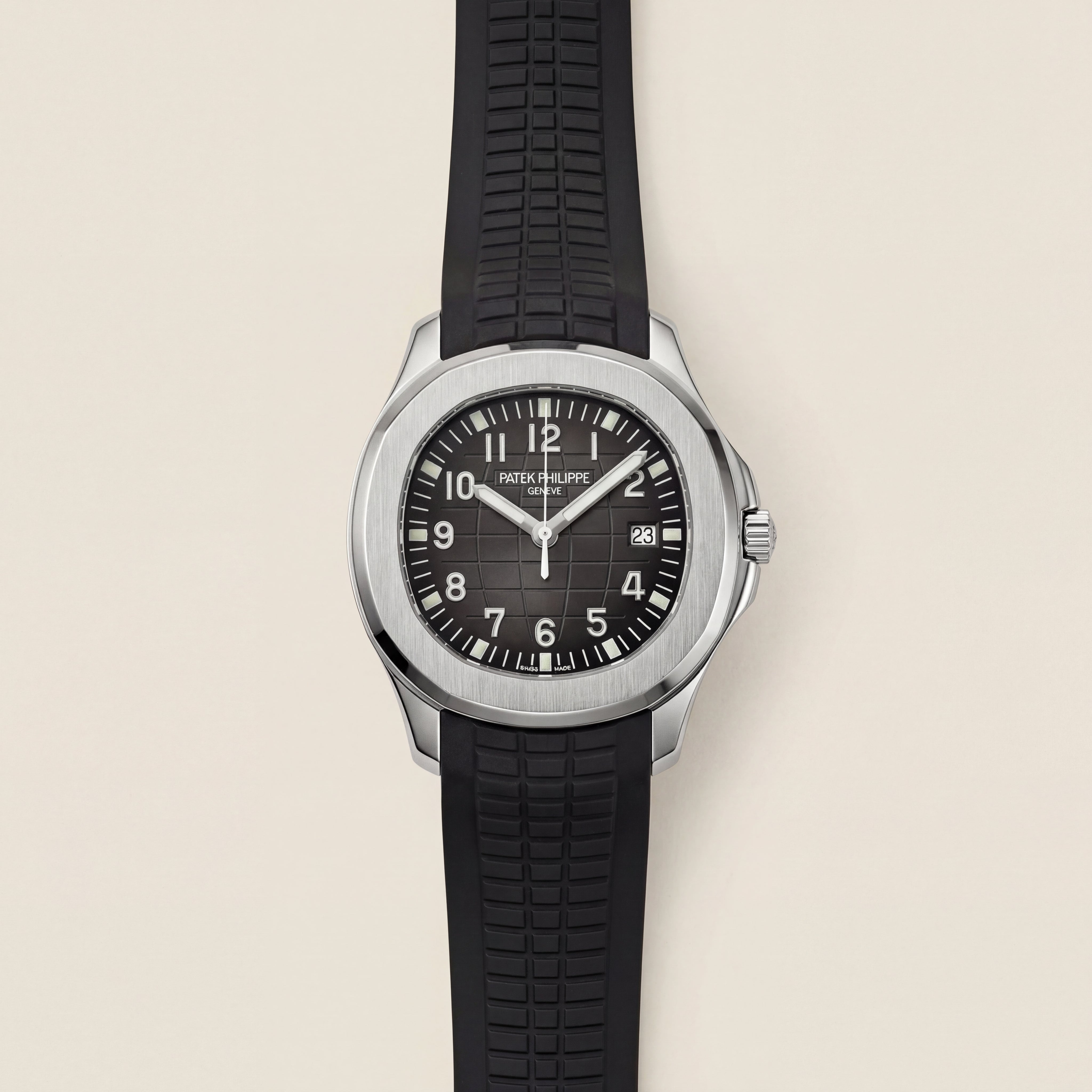 Luxury Stainless Steel Sport Watch Charcoal Embossed Dial Black Rubber Strap Premium Automatic Watch – Men