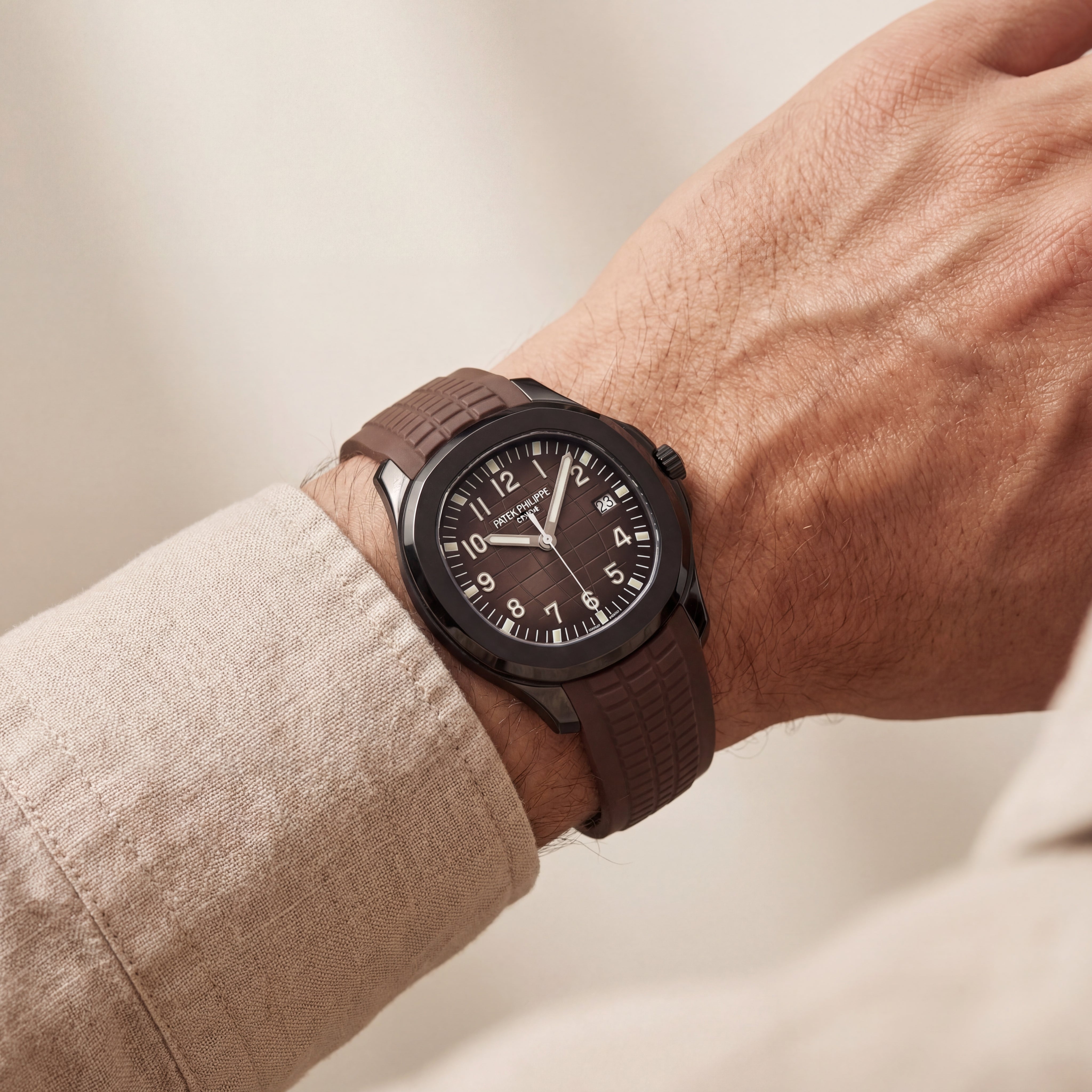 Luxury Black Sport Watch Matte Black Steel Case Charcoal Grid Dial Premium Rubber Strap Watch – Men