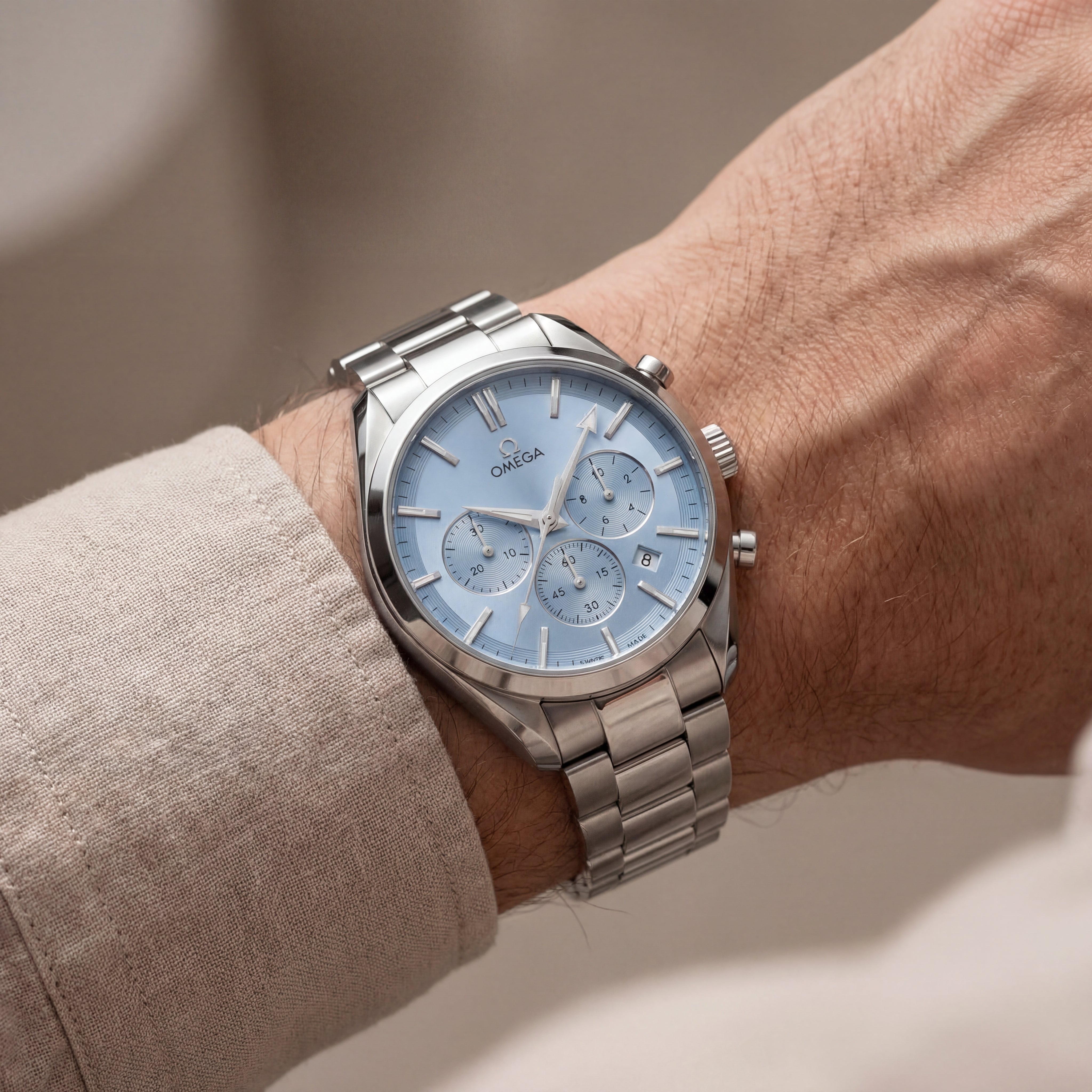 Luxury Silver Stainless Steel Chronograph Watch Ice Blue Dial Baton Markers Multi-Subdial Date Display – Men
