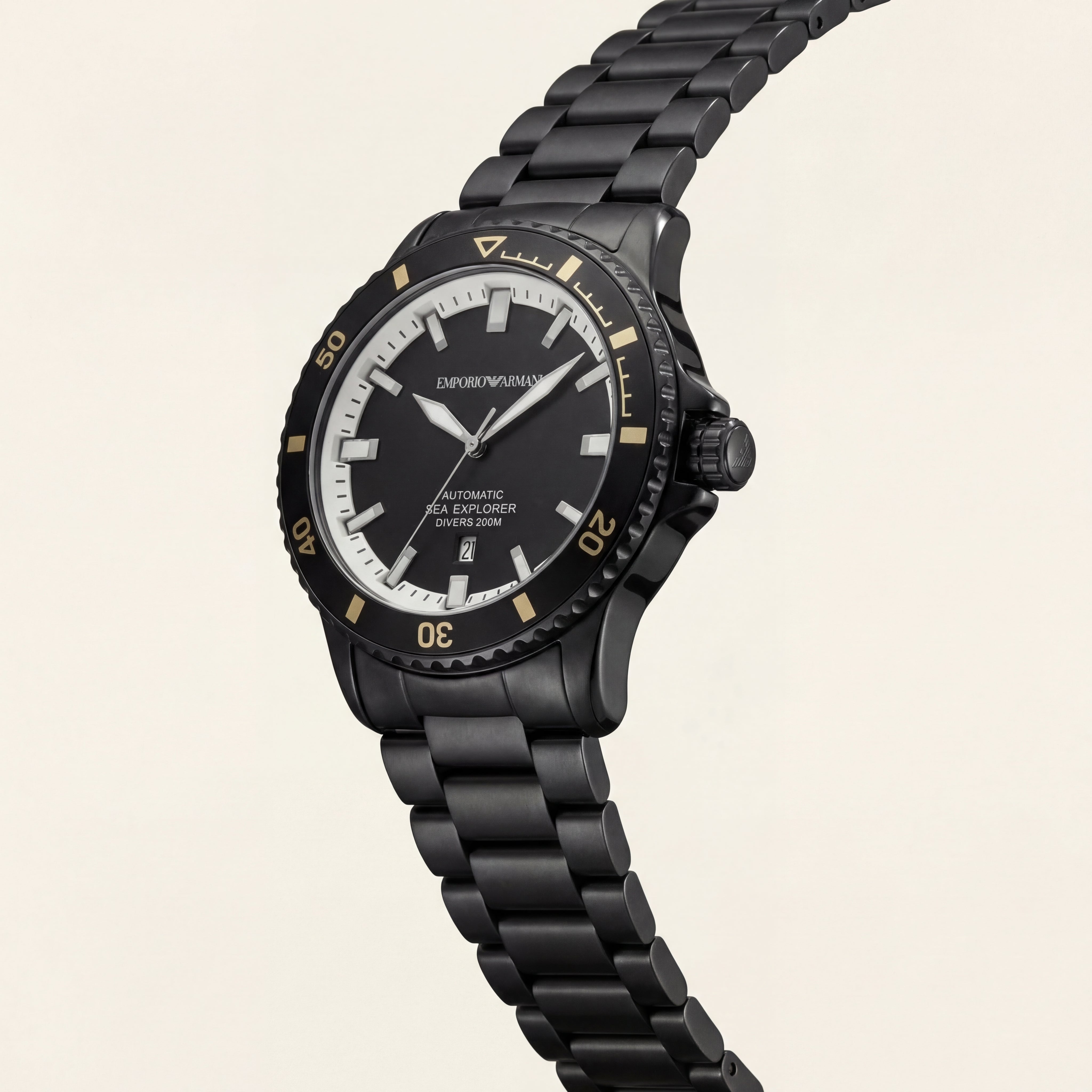 Premium Black Stainless Steel Diver Style Watch Black Dial Gold Accent Bezel Date Display Sport Luxury Watch – Men
