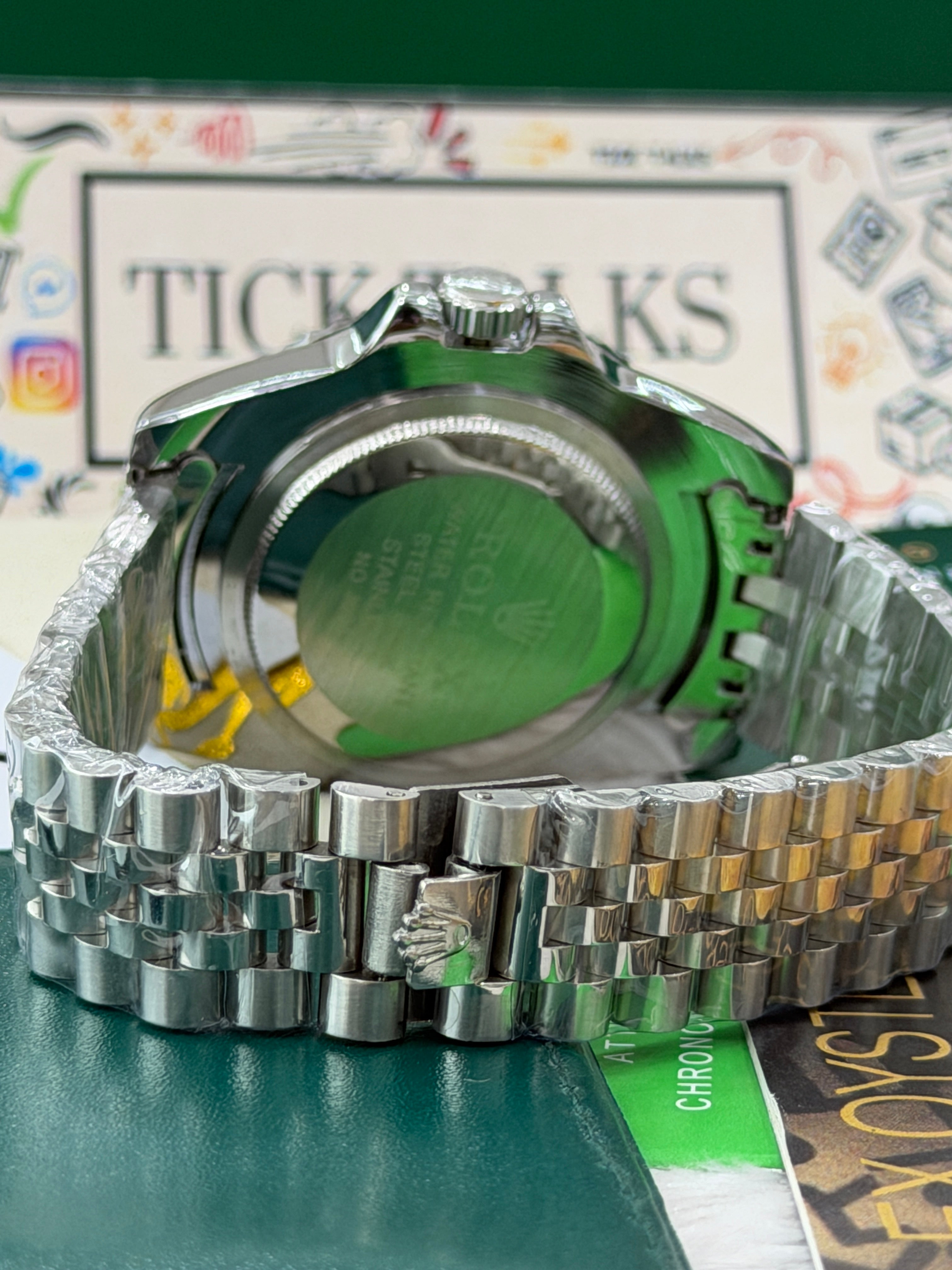 Premium Silver GMT Style Watch – Men