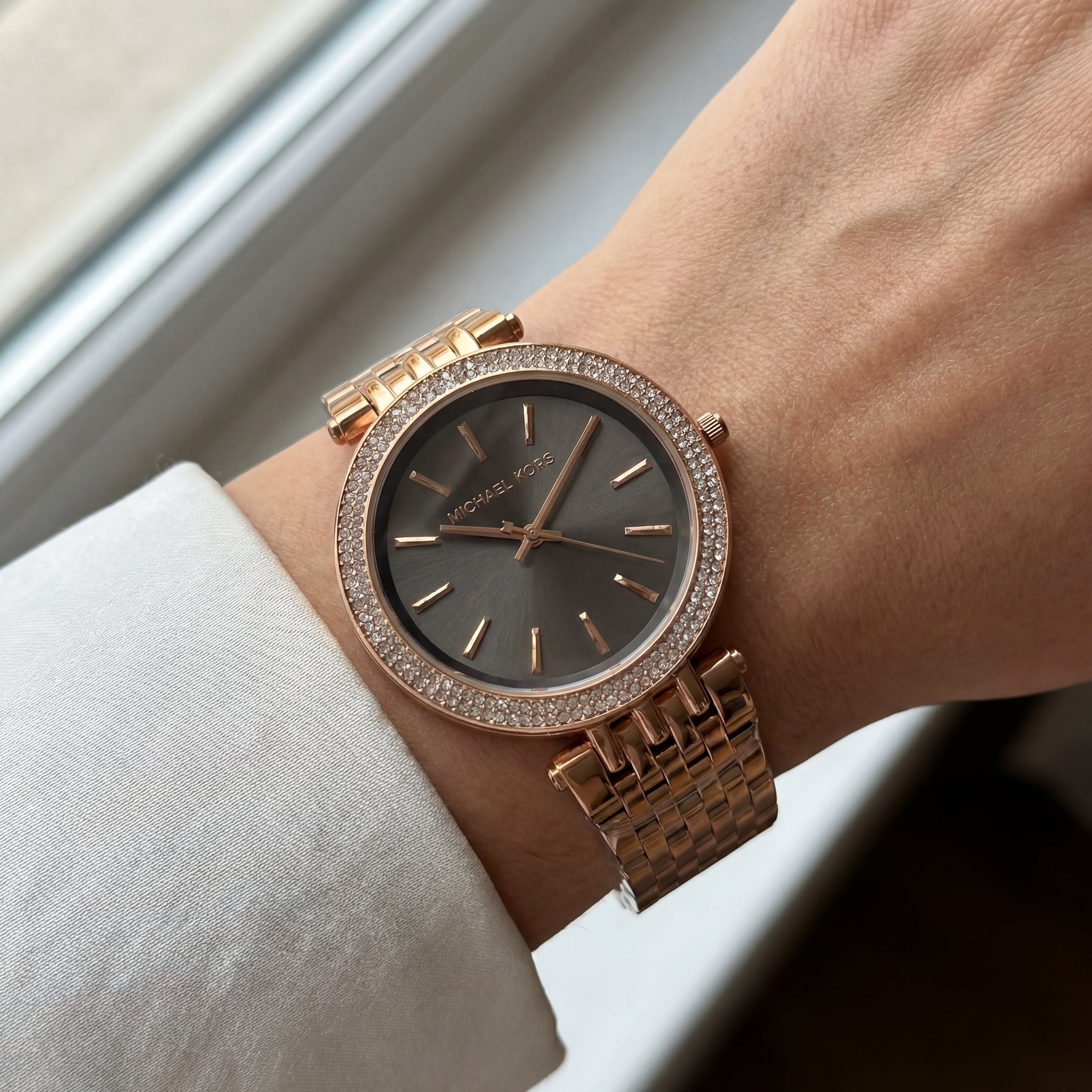 Rose Gold Crystal Bezel Brown Sunray Dial Luxury Bracelet Watch – Women