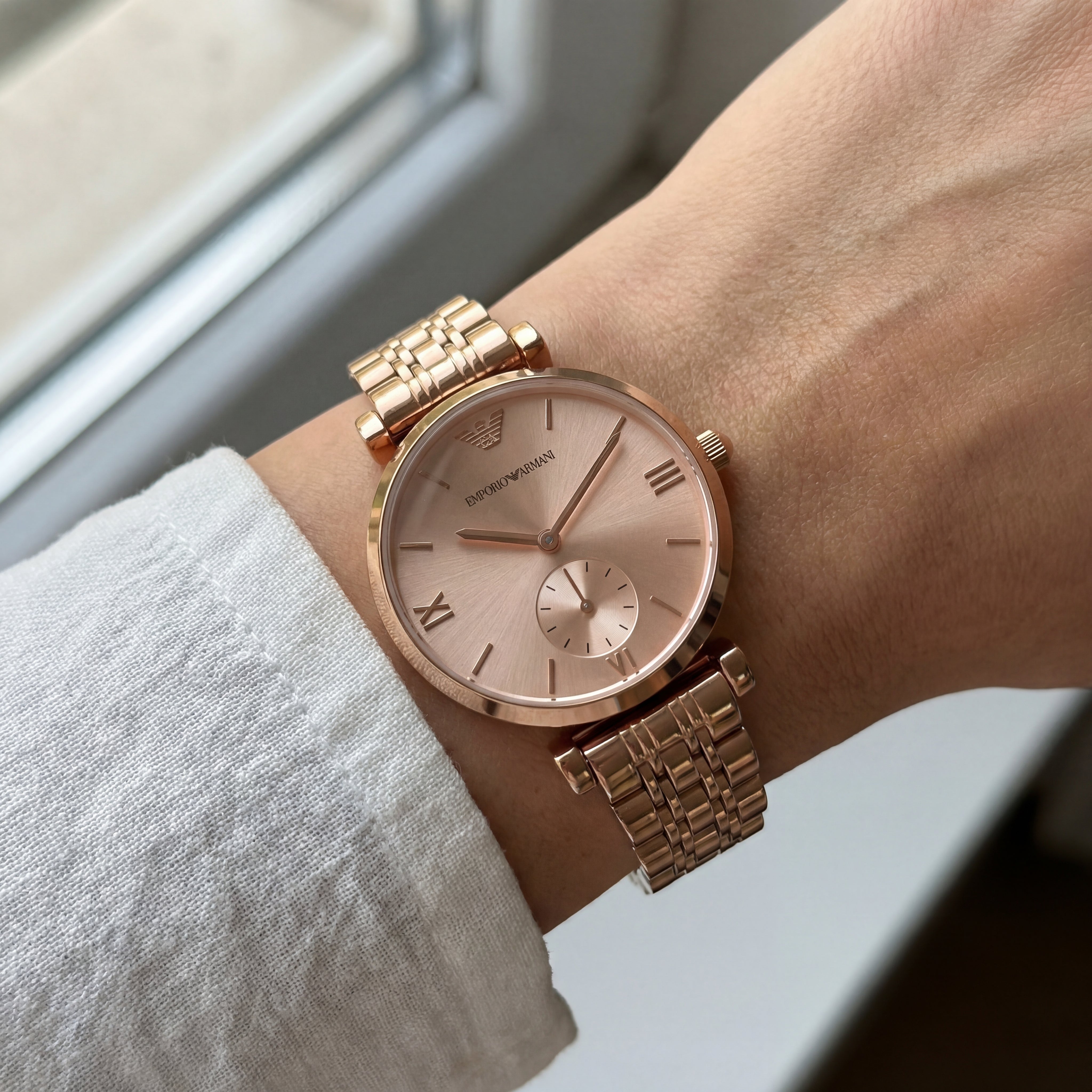 Rose Gold Sunray Dial Sub-Second Minimalist Luxury Bracelet Watch – Women