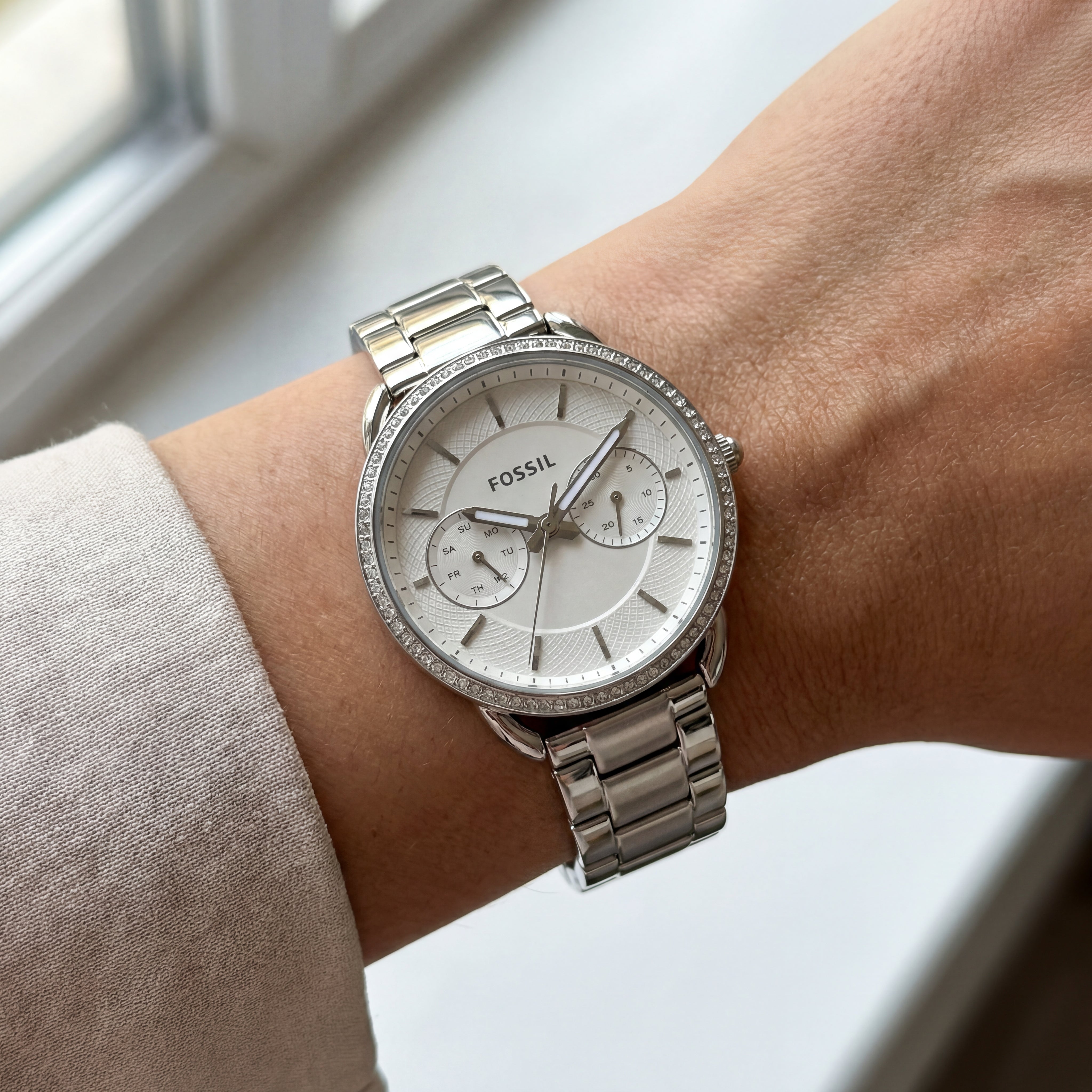 Silver Crystal Bezel Chronograph White Dial Steel Bracelet Watch