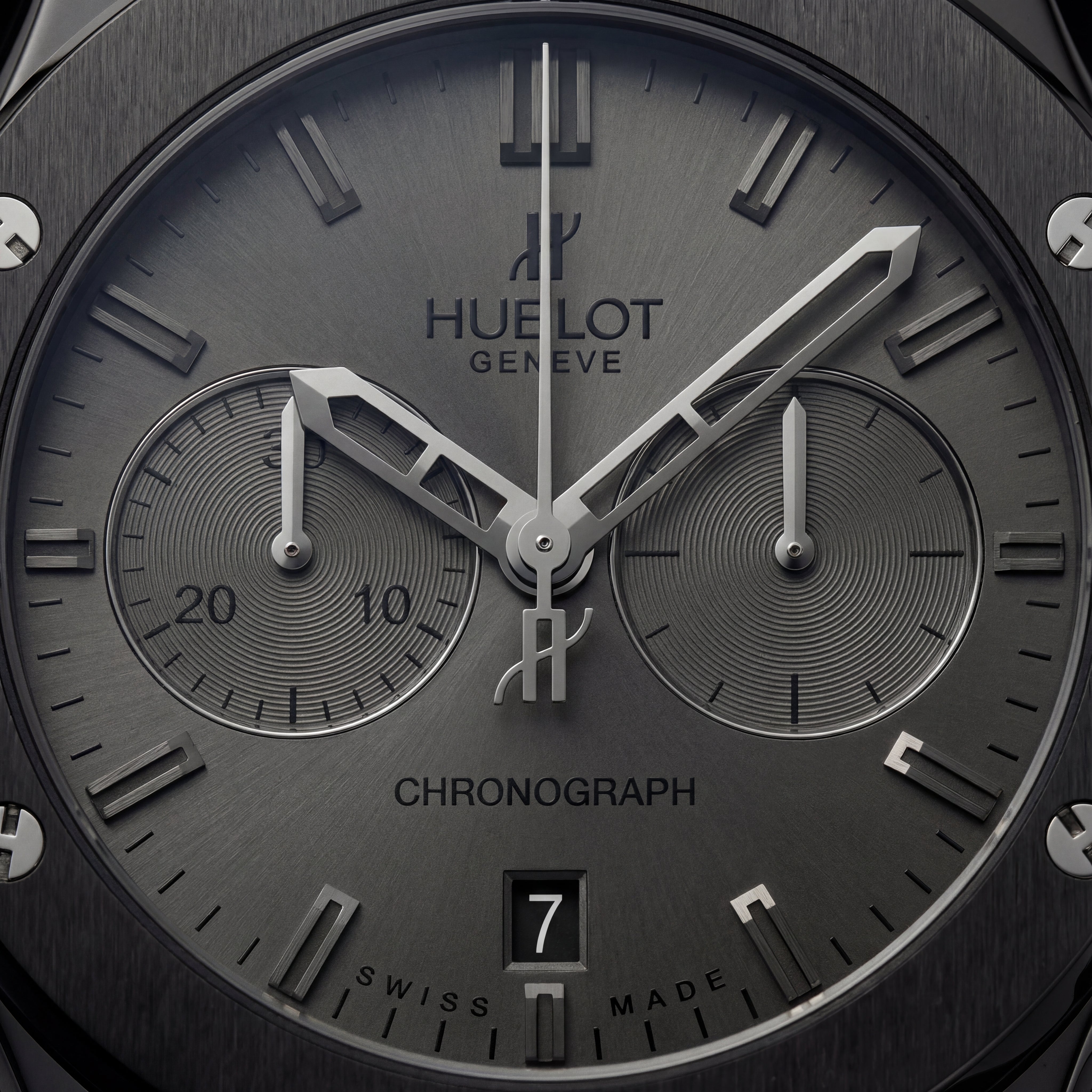 Matte Black Chronograph Watch – Grey Rubber Strap Edition