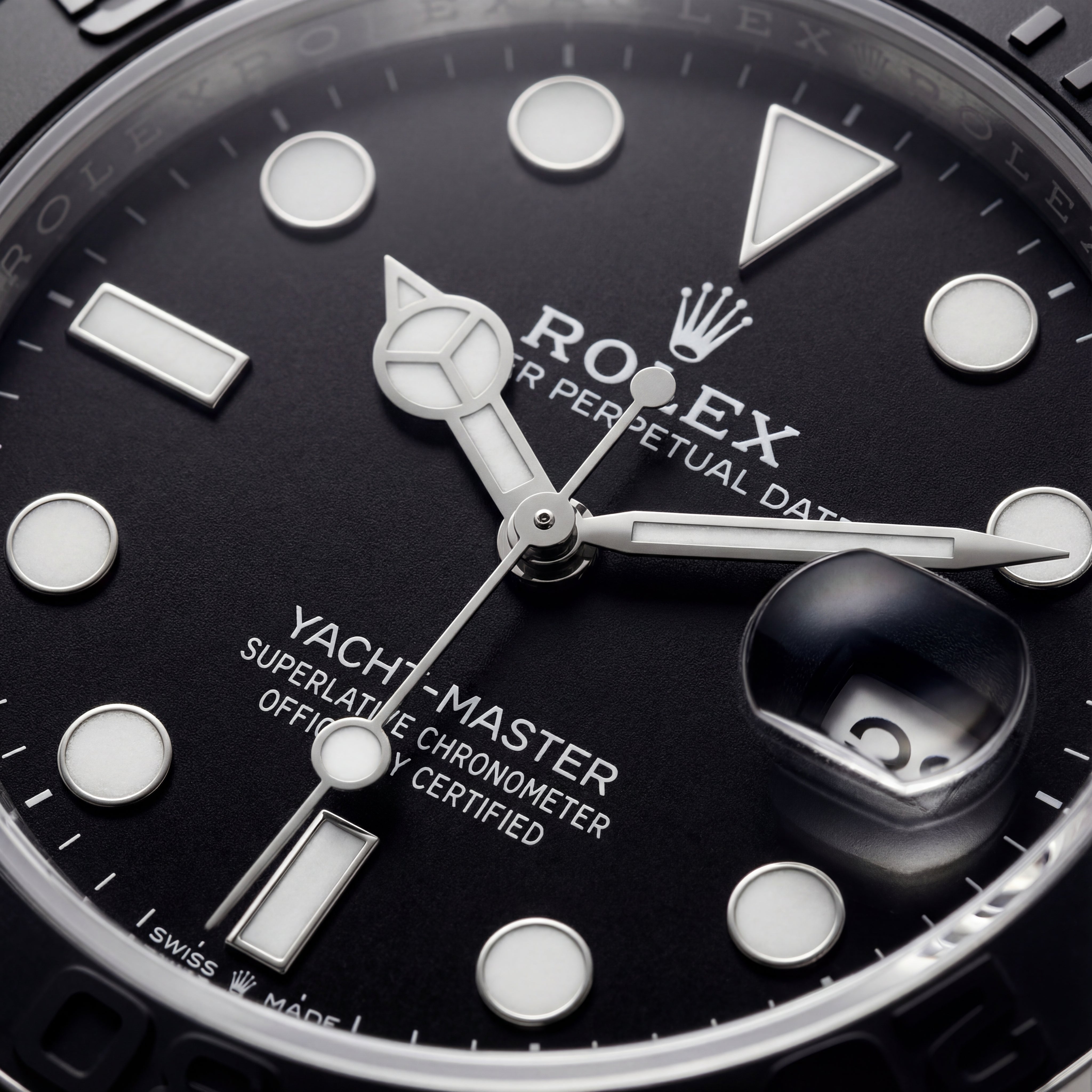Ocean Black Ceramic Diver Watch – Luxury Sport Edition