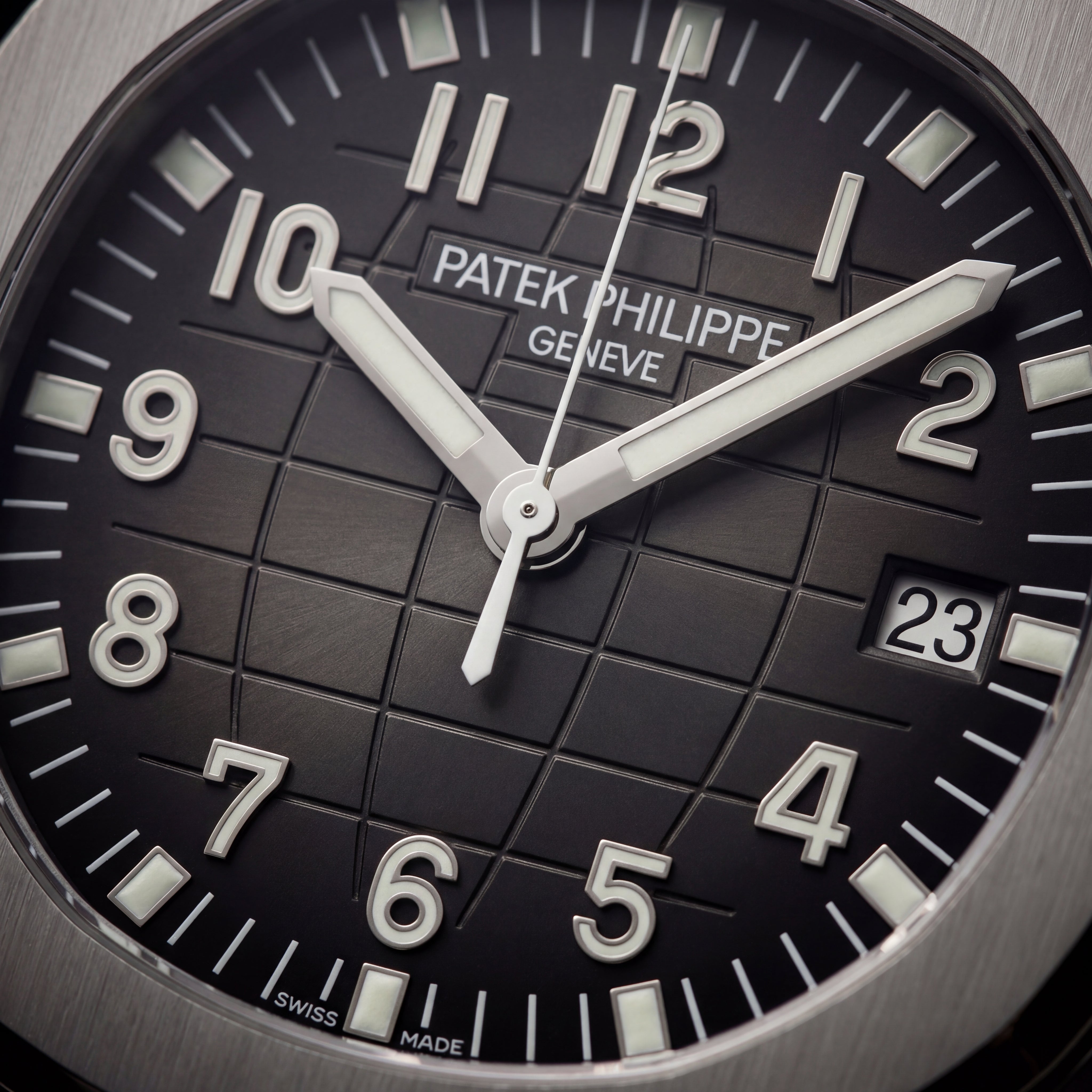 Luxury Stainless Steel Sport Watch Charcoal Embossed Dial Black Rubber Strap Premium Watch – Men