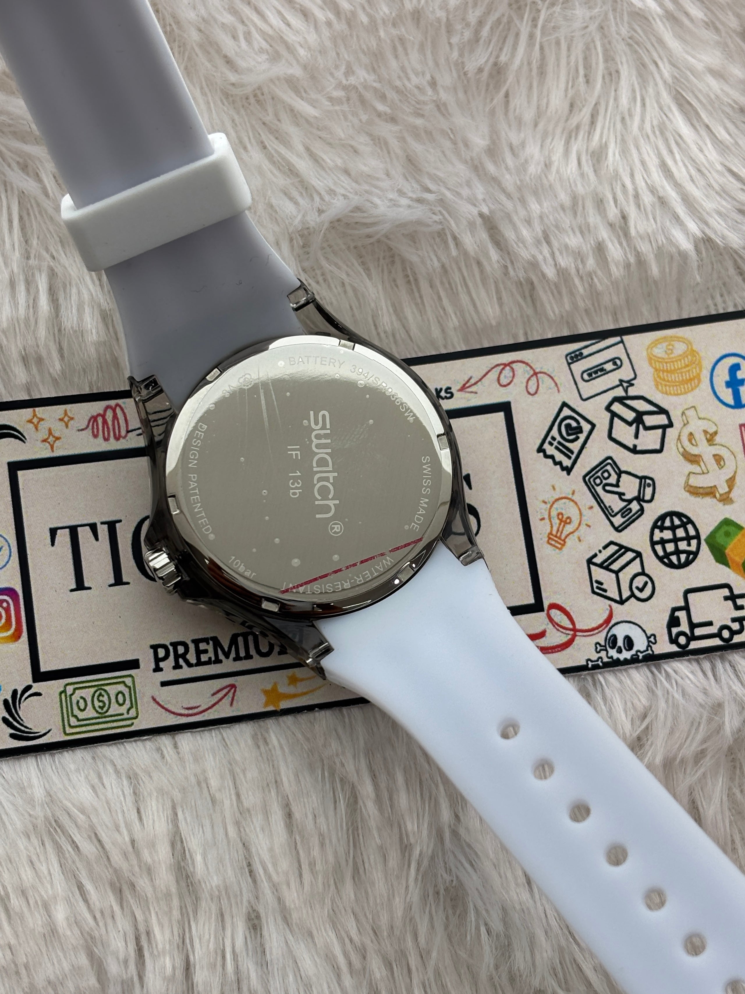 Transparent White Sport Men’s Watch with Silicone Strap