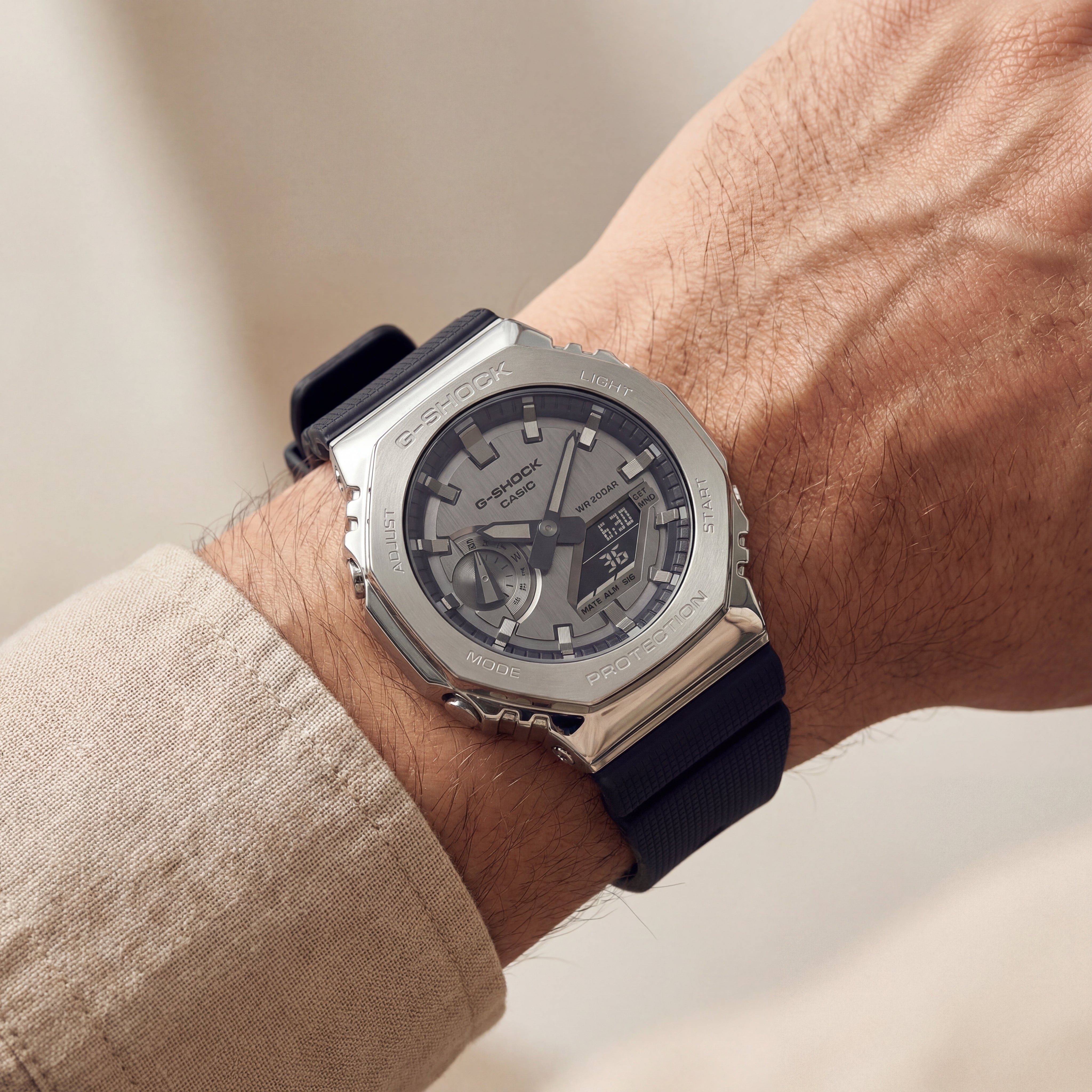 Rugged Steel Case Multi-Function Men’s Sports Watch