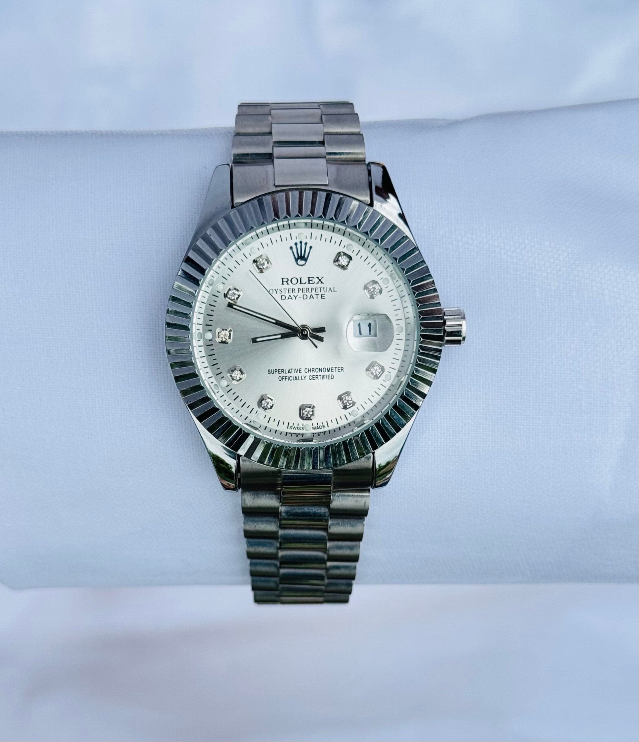Premium Silver Luxury Watch Ice Silver Dial Diamond Style Hour Markers Fluted Bezel Jubilee Bracelet Classic Luxury Watch – Men
